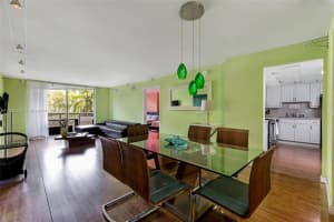 6039 Collins Ave APT 433, Miami Beach, FL 33140, Sold 02/27/23