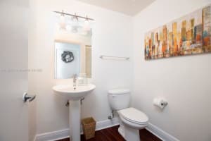 601 NE 36th St APT 2606, Miami, FL 33137, Sold 11/08/22