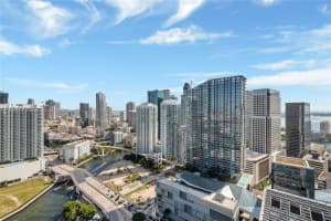 88 SW 7th St Apt 3411, Miami, FL 33130, Sold 10/24/22