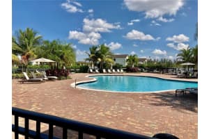 3316 W 92nd Pl, Hialeah, FL 33018, Sold 10/18/22