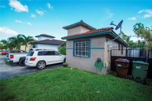 3355 W 68th St APT 122, Hialeah, FL 33018, Sold 08/04/23