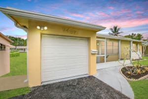 9457 SW 52nd St, Cooper City, FL 33328, Sold 10/06/22