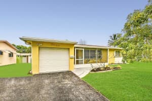 9457 SW 52nd St, Cooper City, FL 33328, Sold 10/06/22
