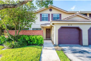 9119 Vineyard Lake Dr, Plantation, FL 33324, Sold 09/30/22