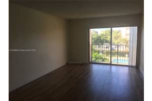 8610 Sherman Cir N APT 302, Miramar, FL 33025, Sold 10/26/22