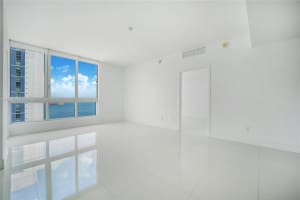 300 S Biscayne Blvd #2714, Miami, FL 33131, Sold 02/16/23