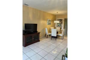 100 NW 204th St APT 17, Miami Gardens, FL 33169, Sold 11/10/22