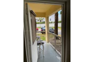 8100 Geneva Ct APT 146, Doral, FL 33166, Sold 12/19/22