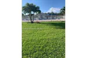 435 NE 210th Cir Terrace Apt 201-23, Miami, FL 33179, Sold 10/12/22