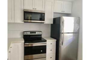 10461 NW 11th St #205, Pembroke Pines, FL 33026, Sold 10/13/22