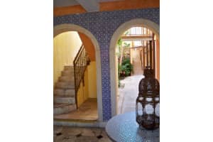 4812 Pine Tree Dr APT 207, Miami Beach, FL 33140, Sold 10/21/22