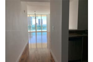 3330 NE 190th St #2710, Aventura, FL 33180, Sold 11/30/22