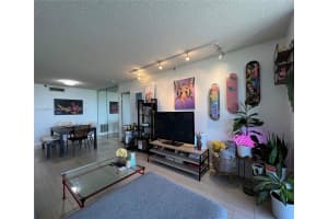 900 NE 195th St APT 507, Miami, FL 33179, Sold 09/26/22