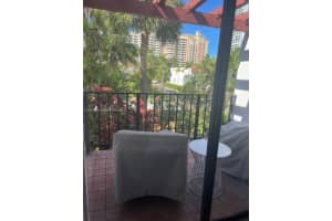 350 Grapetree Dr APT 415, Key Biscayne, FL 33149, Sold 10/27/22