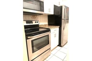 1395 NE 167th St APT 204, Miami, FL 33162, Sold 01/12/24