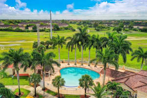 7480 NW 181st St #7480, Hialeah, FL 33015, Sold 12/19/22