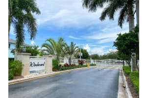 2924 NE 3rd Dr, Homestead, FL 33033, Sold 10/25/22