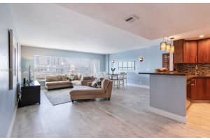 3750 Galt Ocean Dr APT 1902, Fort Lauderdale, FL 33308, Sold 10/03/22