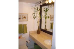6770 Indian Creek Dr #15p, Miami, FL 33141, Sold 05/04/23