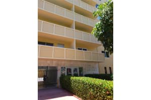 730 Pennsylvania Ave APT 410, Miami Beach, FL 33139, Sold 12/07/22