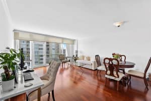 1408 Brickell Bay Dr APT 807, Miami, FL 33131, Sold 11/03/22