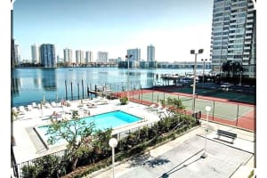 2750 NE 183rd St APT 2104, Aventura, FL 33160, Sold 05/12/23
