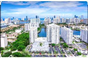 2750 NE 183rd St APT 2104, Aventura, FL 33160, Sold 05/12/23