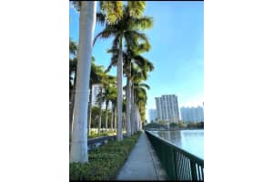 2750 NE 183rd St APT 2104, Aventura, FL 33160, Sold 05/12/23
