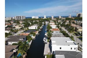 805 NE 70th St, Boca Raton, FL 33487, Sold 06/05/23