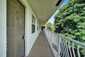 500 NE 2nd St APT 426, Dania Beach, FL 33004, Sold 11/21/22