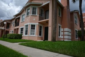 2609 Belmont Ln, North Lauderdale, FL 33068, Sold 10/15/22