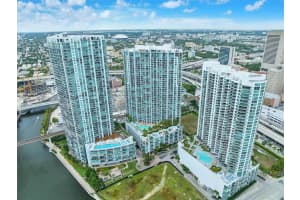 90 SW 3rd St APT 3410, Miami, FL 33130, Sold 11/29/22