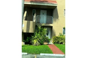 5906 W 26th Ave #136, Hialeah, FL 33016, Sold 12/14/22