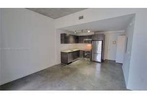 151 SE 1st St Apt 707, Miami, FL 33131, Sold 08/11/23