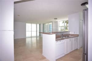 1155 Brickell Bay Dr APT 602, Miami, FL 33131, Sold 11/04/22