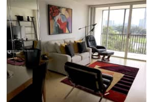 3401 N Country Club Dr APT 716, Aventura, FL 33180, Sold 12/08/22