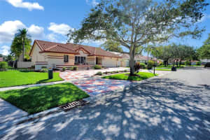 16173 NW 8th Dr, Pembroke Pines, FL 33028, Sold 03/09/23