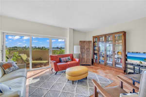 880 NE 69th St #4p, Miami, FL 33138, Sold 10/19/22