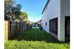 9705 SW 57th St, Cooper City, FL 33328, Sold 10/28/22