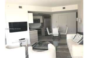 Brickell House, 1300 Brickell Bay Dr #3307, Miami, FL 33131, Sold 11/04/22