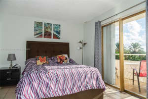 7904 West Dr APT 201, North Bay Village, FL 33141, Sold 11/30/22