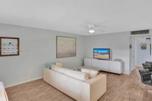 5208 NE 24th Terrace Apt F224, Fort Lauderdale, FL 33308, Sold 10/14/22