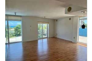 7600 Collins Ave APT 410, Miami Beach, FL 33141, Sold 11/02/22