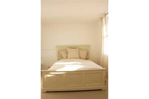 4301 Collins Ave APT 506, Miami Beach, FL 33140, Sold 10/07/22
