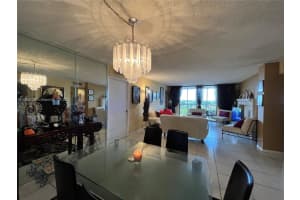 900 NE 195th St APT 717, Miami, FL 33179, Sold 12/05/22