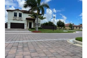 2659 SE 1st Ln, Homestead, FL 33033, Sold 11/21/22