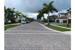 2659 SE 1st Ln, Homestead, FL 33033, Sold 11/21/22
