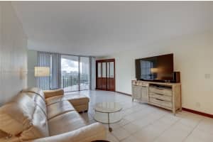 18181 NE 31st Ct APT 1008, Aventura, FL 33160, Sold 04/25/23