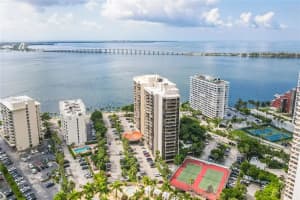 1450 Brickell Bay Dr APT 1707, Miami, FL 33131, Sold 09/20/22