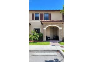 9269 W 33rd Way, Hialeah, FL 33018, Sold 11/22/22